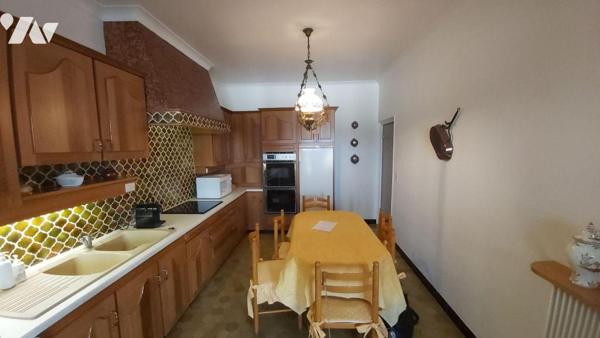 MAISON A VENDRE à FOURMIES centre ville potentiel important
Grande Maison de 175 m2 habitable ...