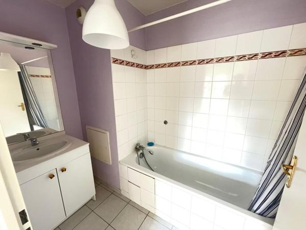 A LOUER : T2 à LILLE • Rue du Moulin - VIEUX LILLE • 775 € CC • Réf. G75-5