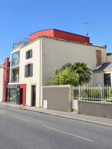 IMMEUBLE MIXTE