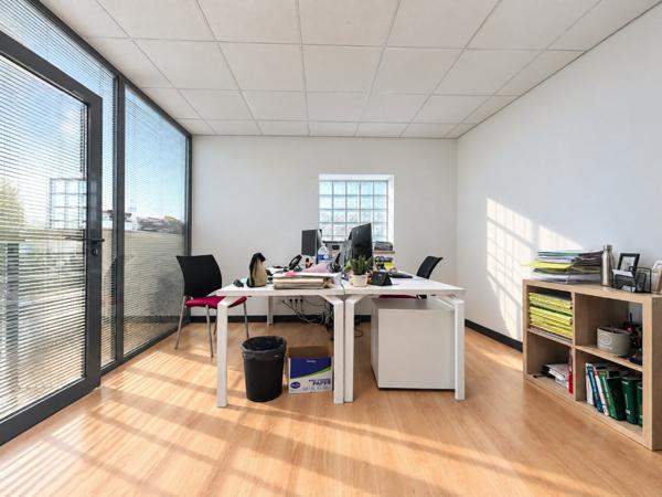 IMMEUBLE MIXTE