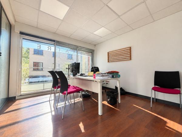 IMMEUBLE MIXTE