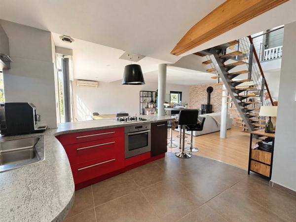IMMEUBLE MIXTE