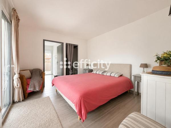 Maison
         4 pièces
        - 112 m² Bien prestige