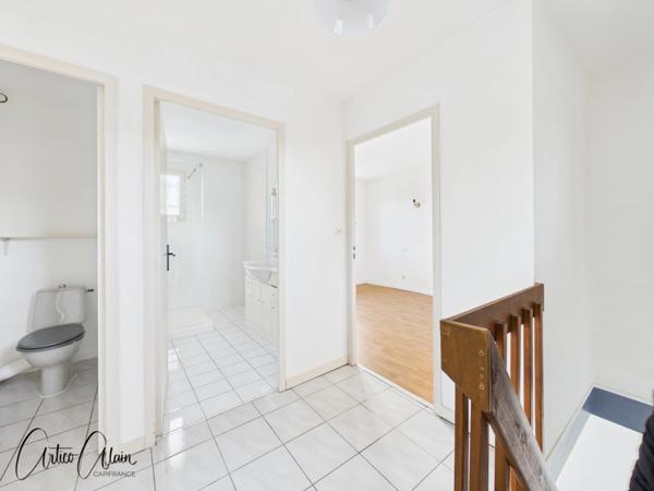 Maison à vendre 3 pièces avec extérieur et garage
