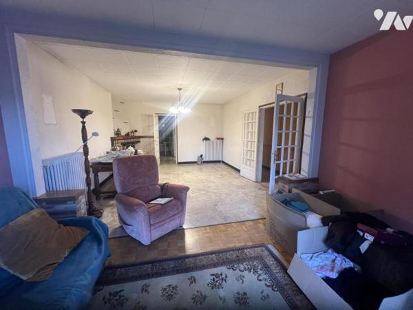 LA FERTE MACE, maison de centre-ville, 3ch, jardin et grand garage