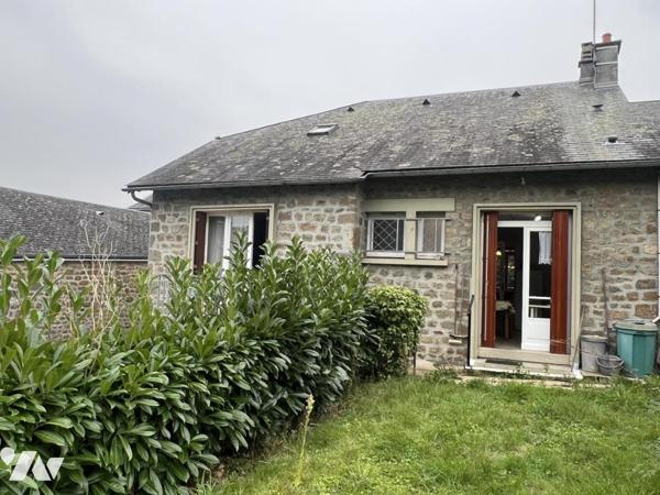 LA FERTE MACE, maison de centre-ville, 3ch, jardin et grand garage