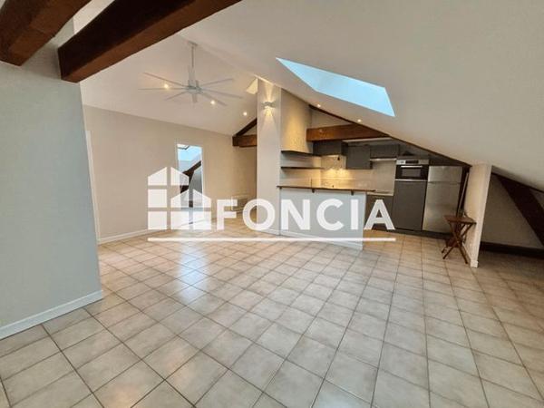 Location Appartement 2 pièces 51.1 m² - 12 PLACE MARECHAL LYAUTEY Lyon 69006