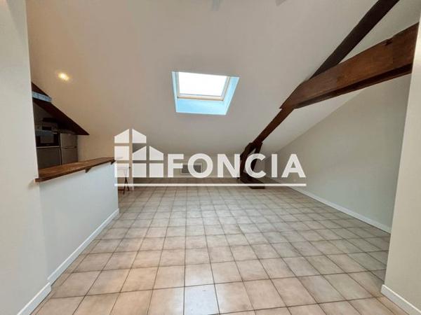 Location Appartement 2 pièces 51.1 m² - 12 PLACE MARECHAL LYAUTEY Lyon 69006