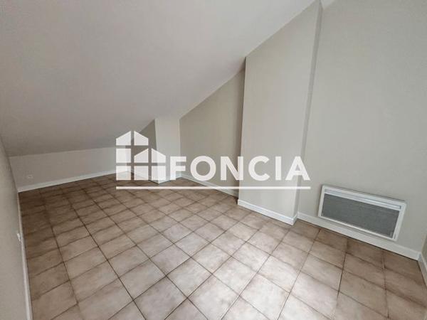 Location Appartement 2 pièces 51.1 m² - 12 PLACE MARECHAL LYAUTEY Lyon 69006