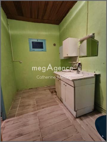 Maison à ARCHIAC, 17520 - 4 pièces 140m²