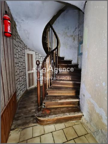 Maison à ARCHIAC, 17520 - 4 pièces 140m²