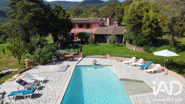 Maison à vendre 8 pièces 248 m² Bormes-les-Mimosas