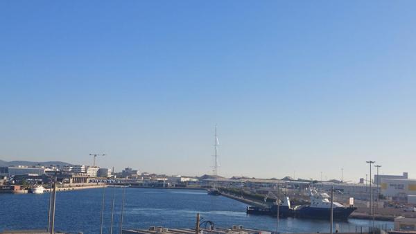 Studio 36 m² avec vue panoramique sur la mer et le port