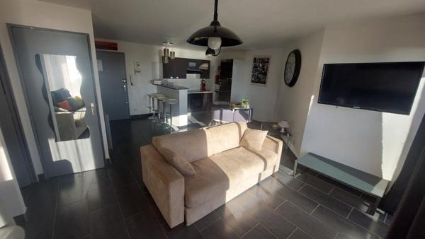 Studio 36 m² avec vue panoramique sur la mer et le port