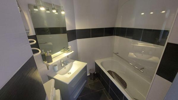 Studio 36 m² avec vue panoramique sur la mer et le port