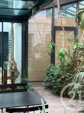 Appartement Atelier D'Artiste à vendre  5 pièces - 174,68 m 2   PARIS  - 75002