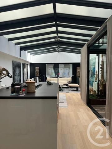 Appartement Atelier D'Artiste à vendre  5 pièces - 174,68 m 2   PARIS  - 75002