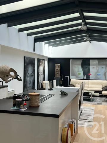 Appartement Atelier D'Artiste à vendre  5 pièces - 174,68 m 2   PARIS  - 75002