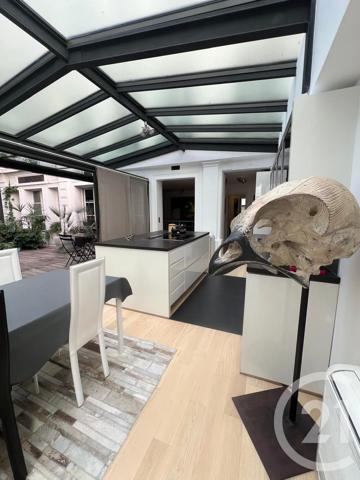 Appartement Atelier D'Artiste à vendre  5 pièces - 174,68 m 2   PARIS  - 75002