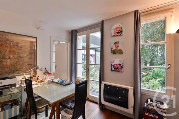 Appartement Atelier D'Artiste à vendre  5 pièces - 174,68 m 2   PARIS  - 75002