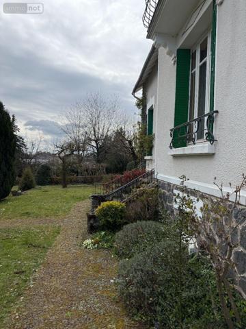 Maison à vendre à Mauriac dans le Cantal (15200), ref : 15060/1263