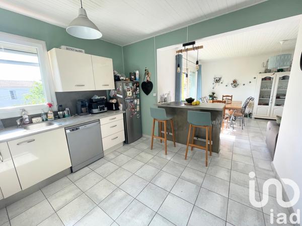 Maison 6 pièces de 120 m² à Uzès (30700)