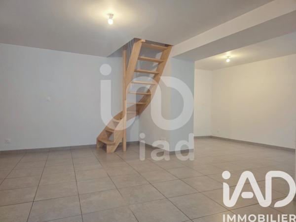 Immeuble à vendre 104 m² Chivres-Val