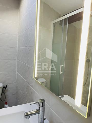 Maison de 65 m2 avec triple terrasse et vue mer