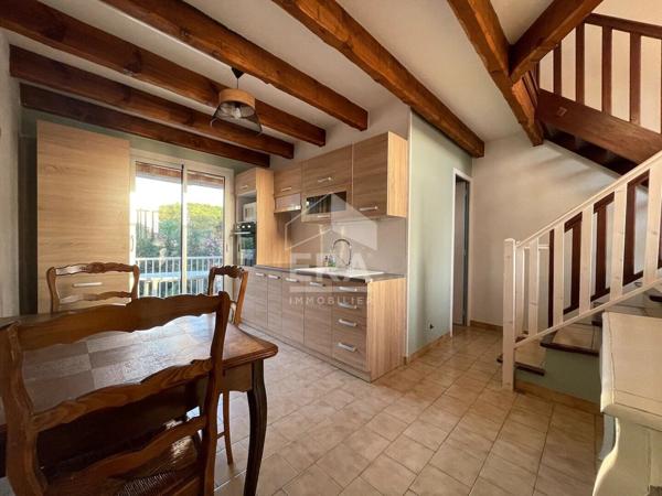 Maison de 65 m2 avec triple terrasse et vue mer