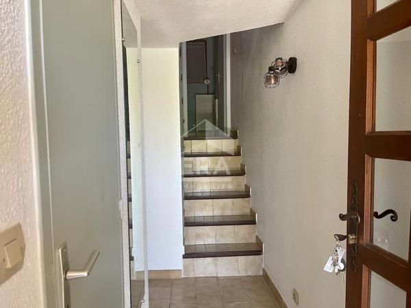 Maison de 65 m2 avec triple terrasse et vue mer