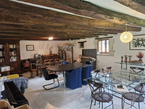 FERMETTE - 3 CHAMBRES - DEPENDANCES - TERRAIN