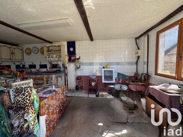 House for sale 5 rooms 160 m² Saint-Aubin