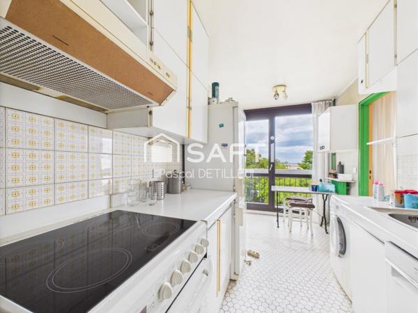 GARCHES- Buzenval  appartement 5 pièces 97m2