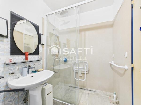 GARCHES- Buzenval  appartement 5 pièces 97m2