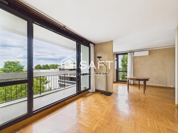 GARCHES- Buzenval  appartement 5 pièces 97m2