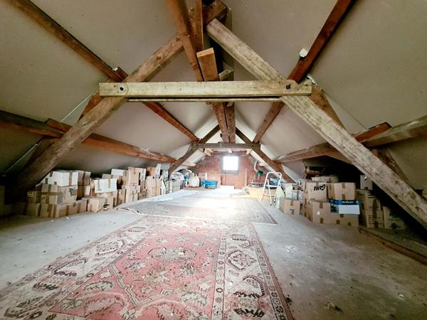 Entre Montigny-le-Roi et Bourbonne-les-bains