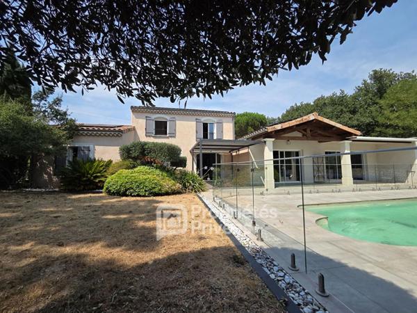 Maison Malataverne 6 pièces 165 m2