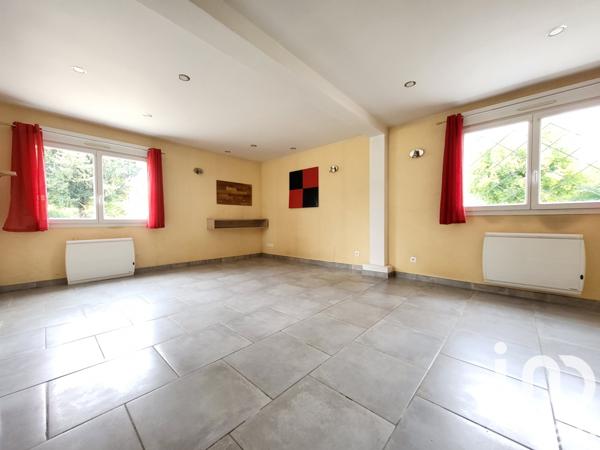 Location appartement 3 pièces 69 m² Châlons-en-Champagne