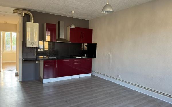 Appartement à louer    2 pièces • 43 m2 Labruguière