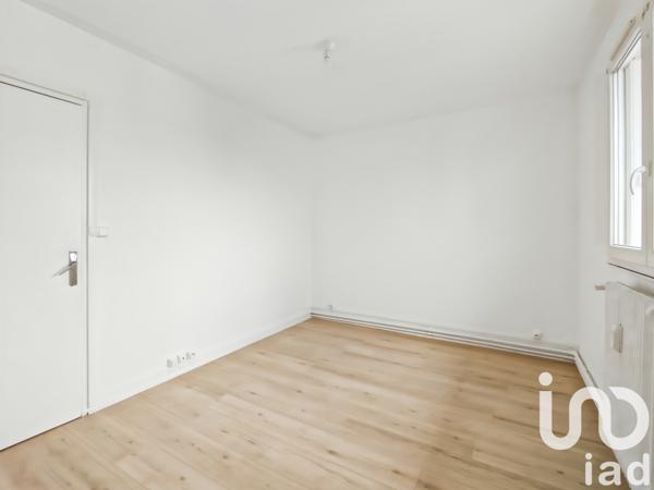 Location appartement 4 pièces 72 m² Sainte-Geneviève-des-Bois