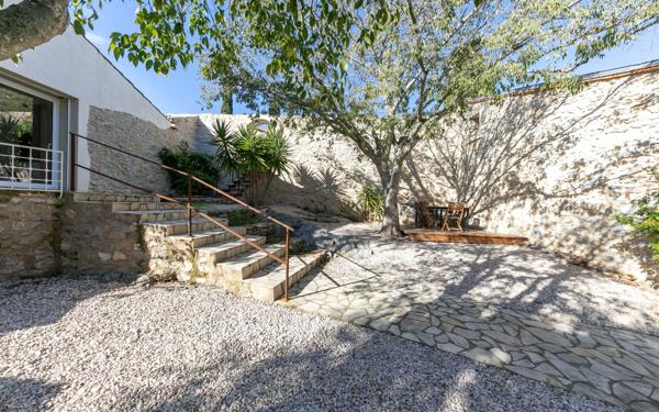 Maison à vendre    5 pièces •  Opoul-Périllos