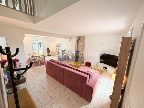 Vente
                Maison125 m² - 7 Pièces -
                    AMBOISE (37400)