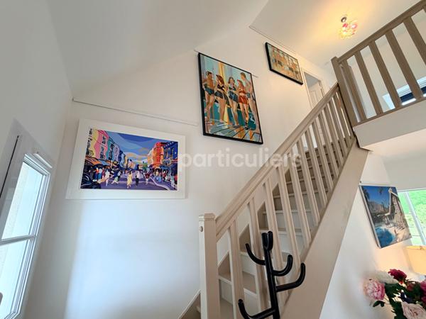 Vente
                Maison125 m² - 7 Pièces -
                    AMBOISE (37400)