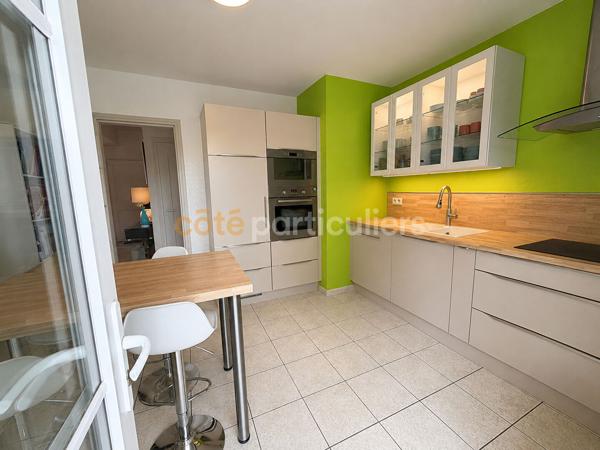 Vente
                Maison125 m² - 7 Pièces -
                    AMBOISE (37400)