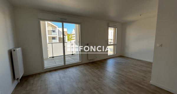 Location Studio 36.7 m² - Le Coudray 28630