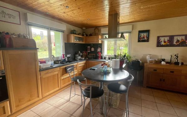 Maison à vendre    5 pièces •  Anould