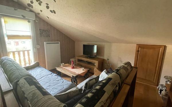 Maison à vendre    5 pièces •  Anould