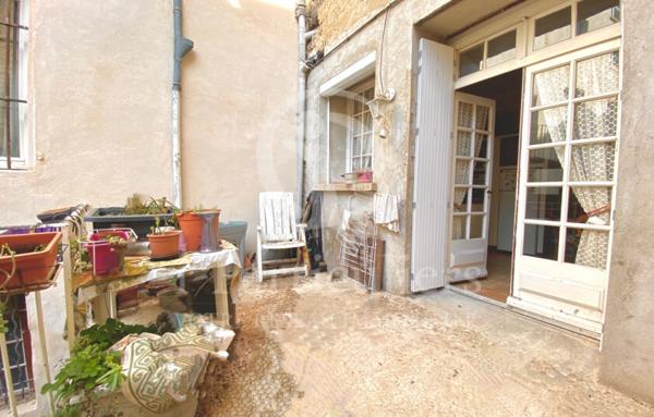 Appartement dans grande maison de ville en hypercentre de Romans