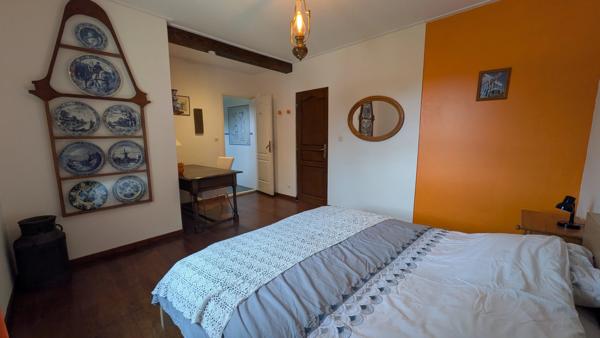 Propriété de 10 chambres avec logements indépendants et piscine chauffée – Gourdon