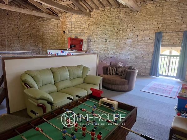 Propriété de charme avec gîtes, piscine, espace équestre et dépendances